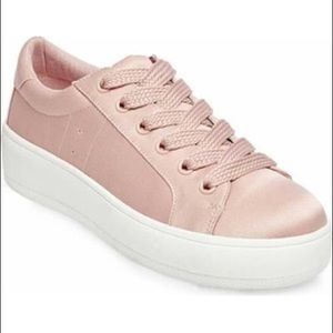 Steve Madden Chunky Platform Sneakers